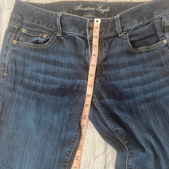 American Eagle Jeans - Picture 2 of 6